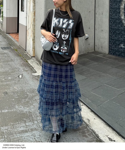 CIAOPANIC（チャオパニック）の「【ユニセックス】【KISS/キッス】ヴィンテージ加工ロックTシャツ（Tシャツ/カットソー・レディース・ブラック系その他/チャコールグレー/ブラック/グレー系その他/ホワイト・FREE）」の8枚目の写真