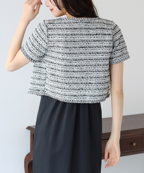 BLUEEAST(ブルーイースト)の「パールボタン半袖ツイードジャケット(ノーカラージャケット・レディース・ホワイト/ブラック/ブルー・MEDIUM)」の20枚目の写真