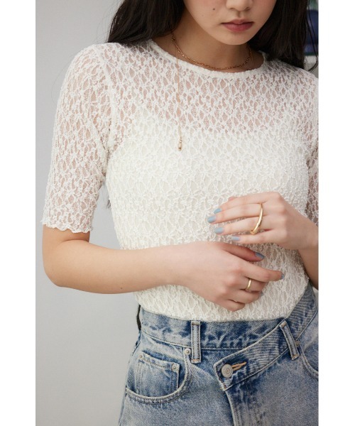AZUL by moussy（アズールバイマウジー）の「カットレース半袖トップス（Tシャツ/カットソー・レディース・ブラック/アイボリー・FREE）」の4枚目の写真