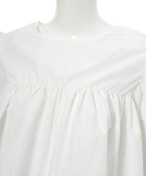 fifth(フィフス)の「フリルスリーブチュニック(シャツ/ブラウス・レディース・ブラック/ホワイト・M)」の4枚目の写真