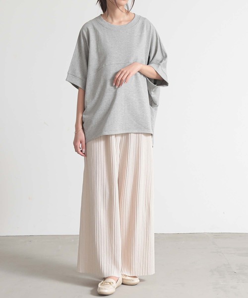 and it_（アンドイット）の「ミニ裏毛半袖プルオーバー（スウェット・レディース・チャコール/ホワイト/サックスブルー/杢グレー・FREE）」の13枚目の写真