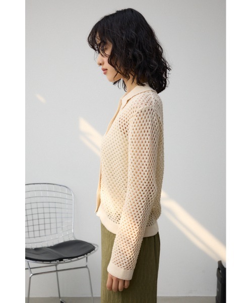 AZUL by moussy(アズールバイマウジー)の「メッシュポロニット(カーディガン/ボレロ・レディース・オレンジ/ブラック/アイボリー・FREE)」の9枚目の写真