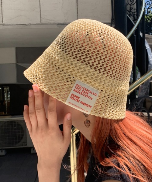 THEATRE PRODUCTS（シアタープロダクツ）の「BROWNメッシュバケットハット（キャップ・レディース・ベージュ/ブラック/ホワイト・FREE）」の7枚目の写真