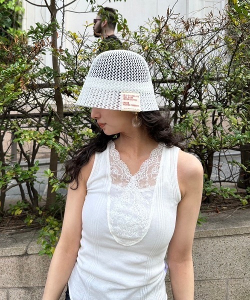 THEATRE PRODUCTS（シアタープロダクツ）の「BROWNメッシュバケットハット（キャップ・レディース・ベージュ/ブラック/ホワイト・FREE）」の18枚目の写真