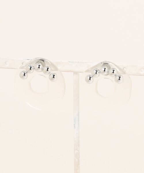 Q（キュー）の「クリアドーナツピアス（ピアス（両耳用）・レディース・シルバー・FREE）」の2枚目の写真