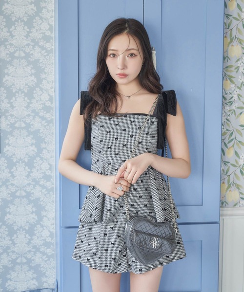 ANDGEEBEE（アンジービー）の「リボンペプラムビスチェ（その他トップス・レディース・ホワイト/ブラック・FREE）」の6枚目の写真