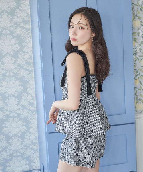 ANDGEEBEE（アンジービー）の「リボンペプラムビスチェ（その他トップス・レディース・ホワイト/ブラック・FREE）」の7枚目の写真