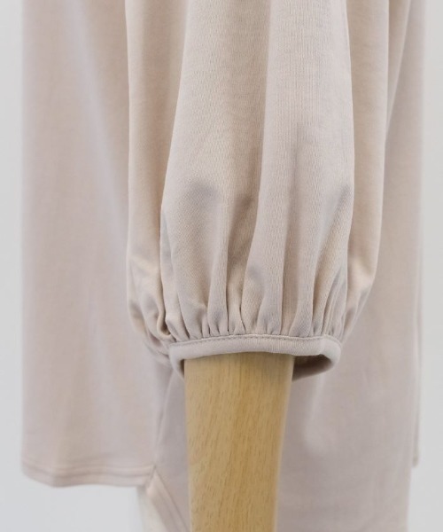 aquagarage（アクアガレージ）の「ボリューム袖カットソー レディース 春 夏 秋 | アクアガレージ aquagarage（Tシャツ/カットソー・レディース・セージグリーン/ネイビー/ベージュ/ブラック/ホワイト・M）」の13枚目の写真