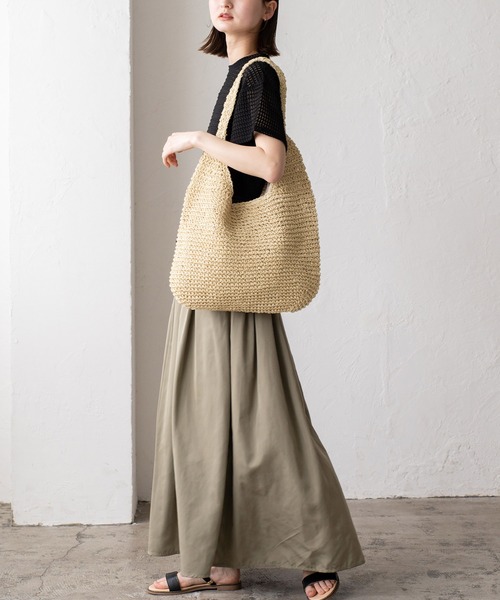 VitaFelice（ヴィータフェリーチェ）の「ペーパーバルーントートバッグ（かごバッグ・レディース・ナチュラル/ダークベージュ・FREE）」の5枚目の写真