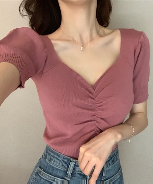 Per sist ence(パーシエンス)の「Vネックフロントシャーリングパフスリーブトップス(Tシャツ/カットソー・レディース・マスタード/レッド/ピンク/ホワイト/ブラック/アイボリー・FREE)」の22枚目の写真