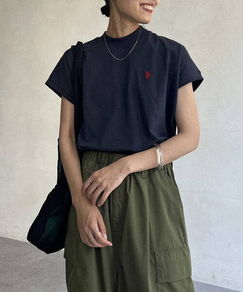 U.S. POLO ASSN.(ユーエスポロアッスン)の「【U.S. POLO ASSN.】モックネックTシャツ(Tシャツ/カットソー・レディース・ホワイト/ブラック/レッド/オフホワイト/イエロー/ネイビー・FREE)」の5枚目の写真