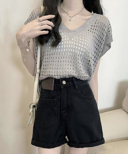 Miniministore(ミニミニストア)の「メッシュ編みニット Vネックサマーニット(ニット/セーター・レディース・ホワイト/ブラック/グレー/モカ・FREE)」の12枚目の写真