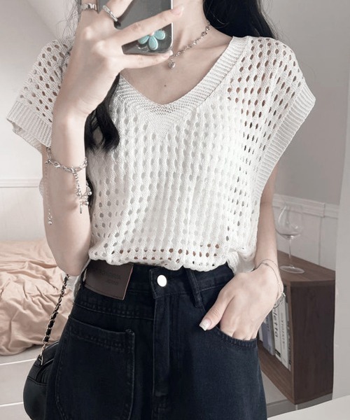 Miniministore(ミニミニストア)の「メッシュ編みニット Vネックサマーニット(ニット/セーター・レディース・ホワイト/ブラック/グレー/モカ・FREE)」の15枚目の写真