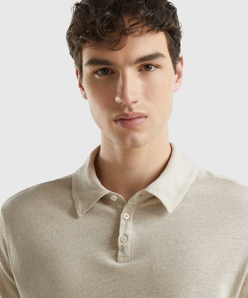 BENETTON (UNITED COLORS OF BENETTON)（ベネトンユナイテッドカラーズオブベネトン）の「リネン半袖ポロシャツ（ポロシャツ・メンズ・ベージュ/グリーン・SMALL/MEDIUM/LARGE/X-SMALL）」の5枚目の写真