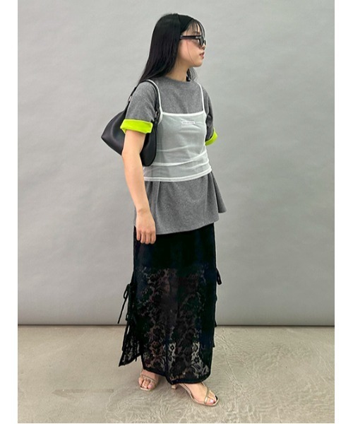 miette(ミエット)の「ロゴタグシアーキャミソールビスチェ(キャミソール・レディース・ライトパープル/オフホワイト/ブラック/ライトベージュ・FREE)」の12枚目の写真