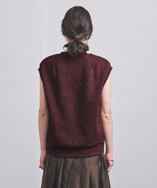 UNITED ARROWS（ユナイテッドアローズ）の「ジャカード ノースリーブ スウェット（スウェット・レディース・オフホワイト/ワインレッド/ブラック・FREE）」の13枚目の写真