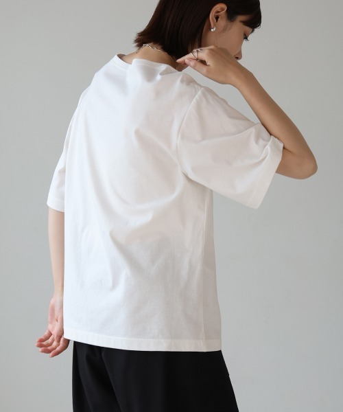 Bou Jeloud(ブージュルード)の「フロッキーロゴTシャツ(Tシャツ/カットソー・レディース・オフホワイト/ブラック/イエロー/オレンジ・FREE)」の16枚目の写真