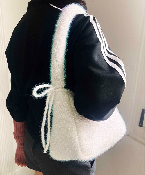 Casselini(キャセリーニ)の「Casselini(キャセリーニ)シャイニーヤーンリボンバッグ(ハンドバッグ・レディース・ブラック/その他/ゴールド・FREE)」の21枚目の写真