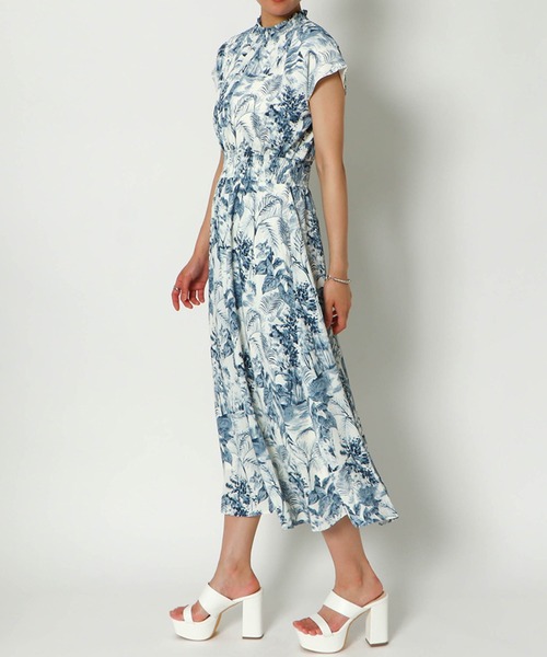 GORGE（ゴージ）の「《シャーリングウエスト×フレア》レディース マキシワンピース 半袖 春夏秋（ワンピース・レディース・ベージュ/ブラック/ブルー・F）」の6枚目の写真