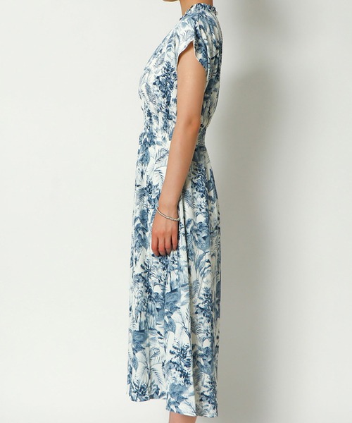 GORGE（ゴージ）の「《シャーリングウエスト×フレア》レディース マキシワンピース 半袖 春夏秋（ワンピース・レディース・ベージュ/ブラック/ブルー・F）」の8枚目の写真