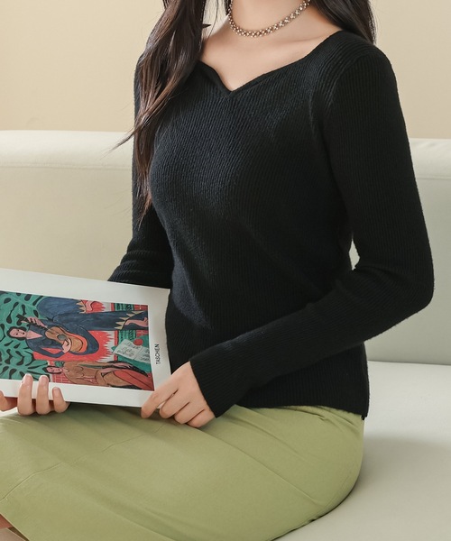 DAYRA(デイラ)の「ソリッドカラー スクエア キーネック リブ ニット プルオーバー(ニット/セーター・レディース・ベージュ/ホワイト/アイボリー/ブラック・XL/M)」の7枚目の写真