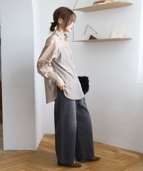 le.coeur blanc（ルクールブラン）の「【飯豊まりえさん着用】シアーオーバーレギュラーカラーシャツ（シャツ/ブラウス・レディース・ピンク/キャメル/ベージュ・38）」の6枚目の写真