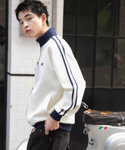 WEGO（ウィゴー）の「WEGO/ライントラックジャケット（ジャージ・メンズ・オフホワイト/ネイビー/ブラック/ベージュ・LARGE/MEDIUM/SMALL）」の20枚目の写真