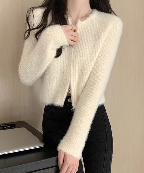 c.u.l（シーユーエル）の「ダブルジップ ふわふわニットトップス culw745（ニット/セーター・レディース・ブラック/アイボリー/カーキ・FREE）」の10枚目の写真