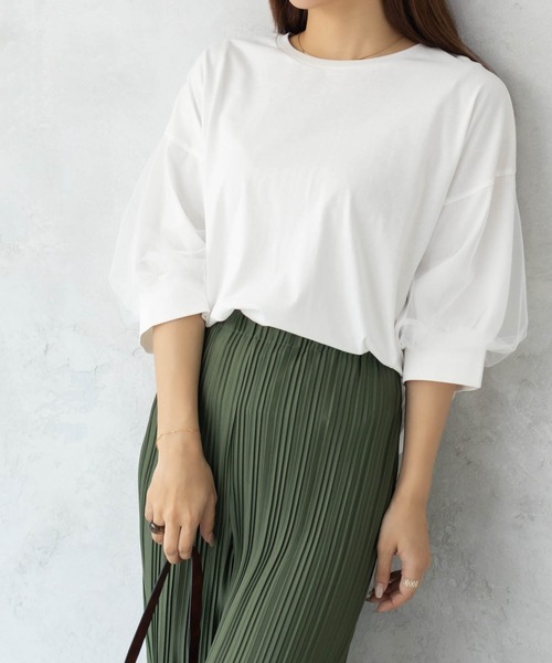 Howdy Marie（ハウディ―マリー）の「Howdy Marie 袖チュール 5分袖Ｔシャツ（Tシャツ/カットソー・レディース・チャコールグレー/オフホワイト/ブラック・M/L）」の4枚目の写真