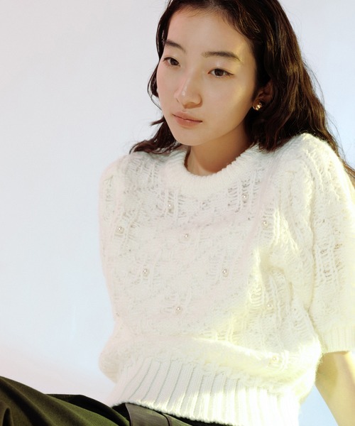 超美品　アダムエロペ　EMBROIDERY SWEATSHIRT ホワイト ADAM ET ROPÉ FEMME(アダム エ ロペ ファム) / 【VIOLETTE ROOM