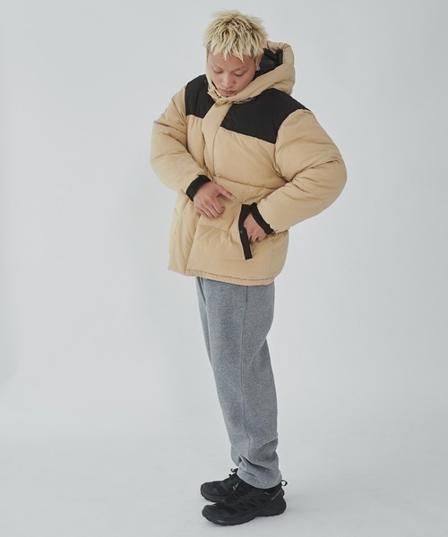 WEGO(ウィゴー)の「WEGO/カラーブロックパテッドフードブルゾン(ダウンジャケット/コート・メンズ・ベージュ/ホワイト/ブラック・MEDIUM/LARGE)」の16枚目の写真