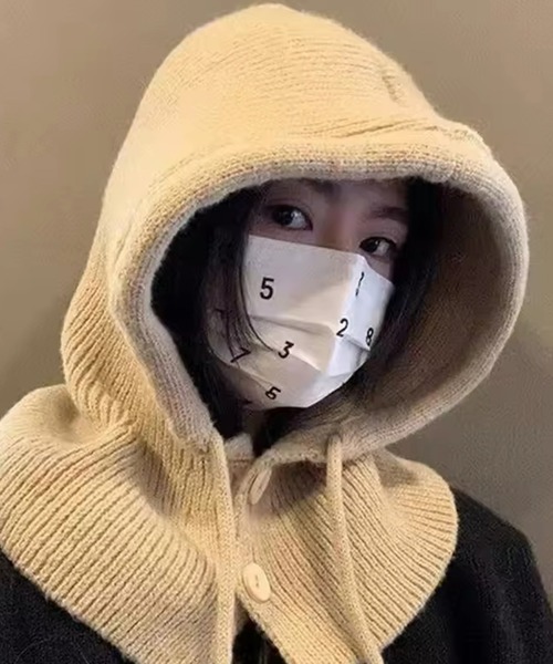 Port（ポート）の「【 SORUTT / ソルト 】 ボタン付き バラクラバ / ニットフード ウォームキャップ #（ニットキャップ/ビーニー・レディース・レッド/ベージュ/グレー/ブラック/アイボリー・FREE）」の4枚目の写真