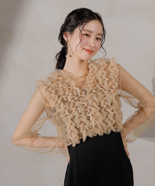 Kana（カナ）の「チュール ボリューム フリル ベスト シアー トップス