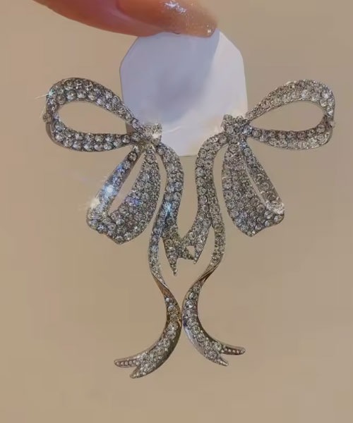 ピアス リボン CZ キラキラ 韓国アクセサリー キャッチ CZ