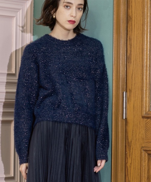 OPAQUE.CLIP(オペークドットクリップ)の「◆≪エマール検証済≫スパンコールフェザーニット【洗濯機洗い可/抗ピル】(ニット/セーター・レディース・ホワイト系8/ライトグレー系5/ライトパープル/ブルー系5/ネイビー系5・36/38/40)」の6枚目の写真