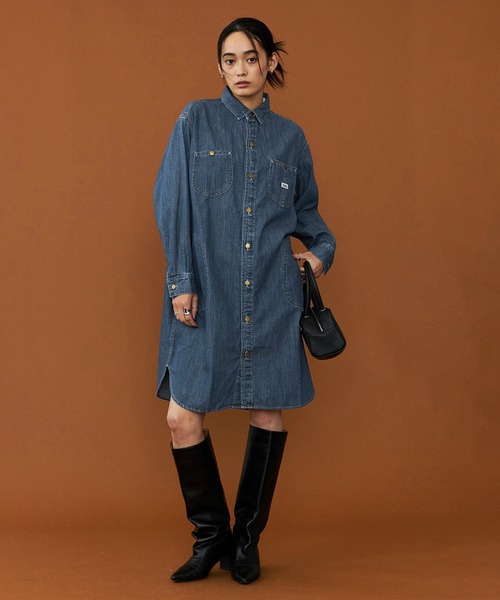 Lee(リー)の「Lee/リー デニムロコシャツワンピース(シャツワンピース・レディース・ブルー/インディゴブルー・SMALL/MEDIUM)」の2枚目の写真