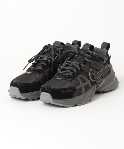 【新品】NIKE スニーカー FZ2622-001 23cm ブラック NIKE（ナイキ）の「NIKE WMNS V2K RUN GTX FZ2622-001