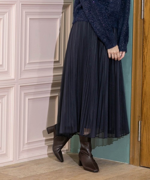 OPAQUE.CLIP（オペークドットクリップ）の「《通勤・セレモニー対応》チュールプリーツフレアスカート【洗濯機洗い可】（スカート・レディース・チャコールグレー/ライトベージュ/ネイビー・36/38/40/42）」の3枚目の写真