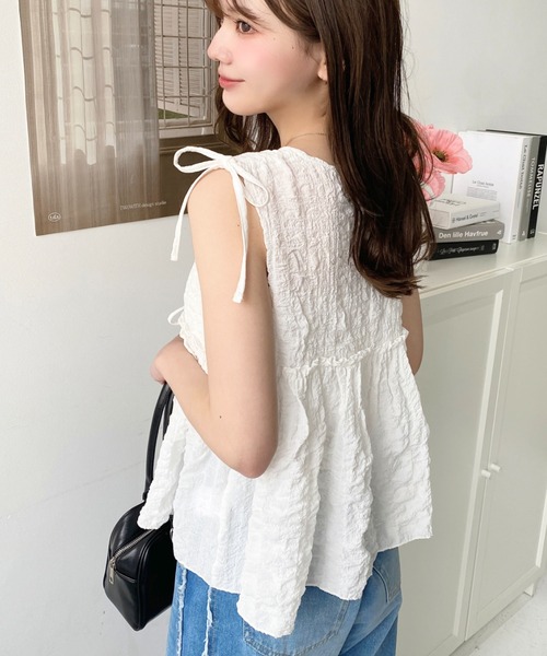 moment+(モーメントプラス)の「ポコポコチェックショルダーリボンペプラムベスト(ベスト・レディース・ブラック/オフホワイト/ナチュラル・M/L)」の10枚目の写真