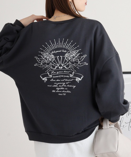 spiritoso(スピリトーゾ)の「spiritoso 裏起毛エンジェル刺繍プルオーバー(スウェット・レディース・アイボリー/グレー/チャコール/グレイッシュベージュ/パープル・M)」の3枚目の写真