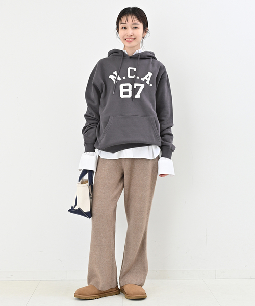 SCREEN STARS（スクリーンスターズ）の「SCREEN STARS SLOBE別注 ロゴフーディー 2423-091SSBTSL（パーカー・レディース・チャコールグレー/ライトグレー・FREE）」の4枚目の写真