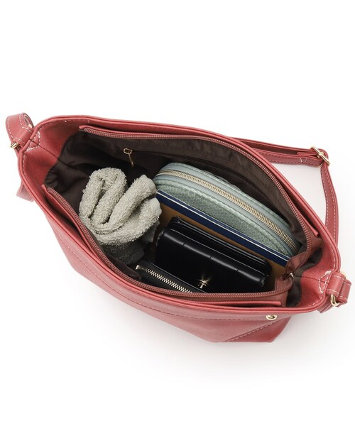 SHOO・LA・RUE（シューラルー）の「◆ムラ合皮ショルダーバッグ（ショルダーバッグ・レディース・ワインレッド/ダークブラウン/ブラック/グレー・00）」の12枚目の写真