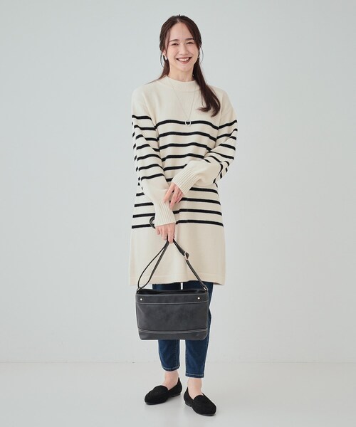 SHOO・LA・RUE（シューラルー）の「◆ムラ合皮ショルダーバッグ（ショルダーバッグ・レディース・ワインレッド/ダークブラウン/ブラック/グレー・00）」の19枚目の写真