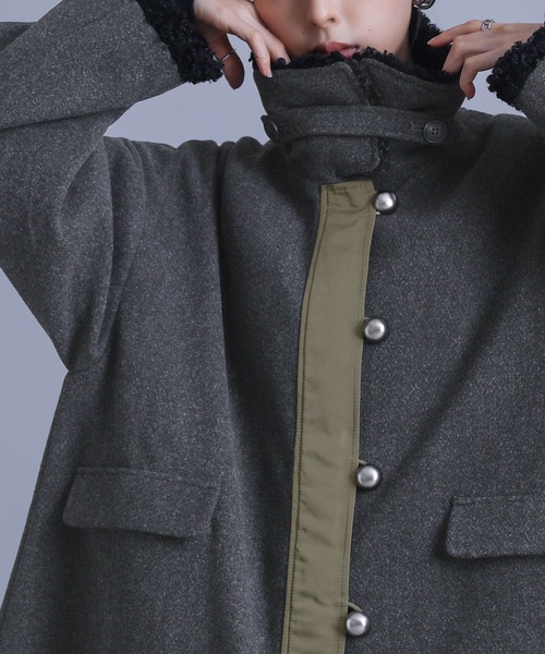 kOhAKU（コハク）の「『ボア切替ミドルコート』（ステンカラーコート・レディース・チャコール/ブラック・1/2）」の15枚目の写真