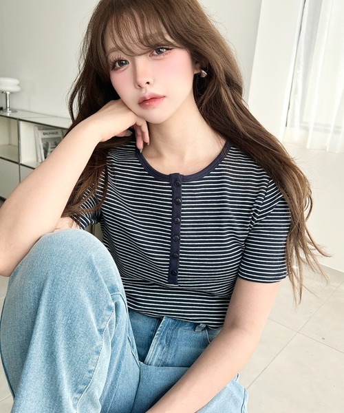 moment+(モーメントプラス)の「ヘンリーネックボーダー半袖Tシャツ(Tシャツ/カットソー・レディース・ピンク/ネイビー/オートミール/チャコールグレー/オフホワイト/ブラック・M/L)」の15枚目の写真