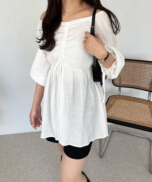 nelliy.（ネルリー）の「２ＷＡＹドロストブラウス（シャツ/ブラウス・レディース・オフホワイト/ブラック・LARGE/MEDIUM）」の15枚目の写真