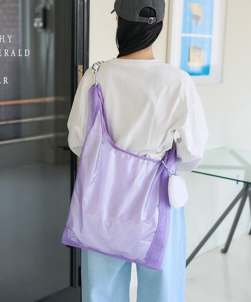 FREAK'S STORE（フリークスストア）の「2way コードショルダー レイヤードメッシュバッグ/メタリックレイヤードバッグ/A4サイズバッグ（トートバッグ・レディース・サックスブルー/グリーン/ラベンダー/ブラック/ベージュ・ONE SIZE）」の21枚目の写真