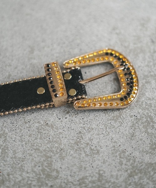 Shoowtime（ショウタイム）の「studded rhinestone glitter belt