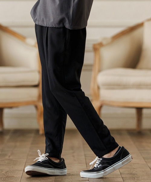 CAMBIO(カンビオ)の「mp13246-Two Tuck Sarrouel Slacks サルエルパンツ(その他パンツ・メンズ・ブラック/グレイッシュベージュ・S/M/L)」の11枚目の写真