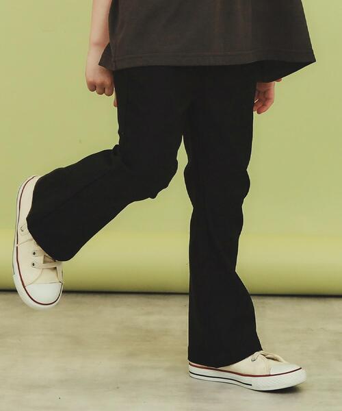 THE SHOP TK （ザ ショップ ティーケー ）の「【110-150】のびーるフレアパンツ/洗濯機OK（その他パンツ・キッズ・モスグリーン/ブラック/ブラック系1・15 /12/13/14/11）」の2枚目の写真